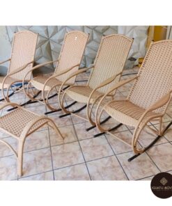 Cadeiras de balanço do Conjunto da Vovó em fibra sintética para área externa