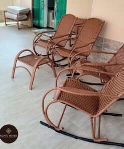 Cadeiras de balanço do Conjunto da Vovó em fibra sintética para área externa